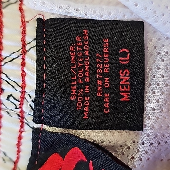 TONY HANK, men's swimsuit new with tags.‎ Size large.  Jester red, net lining. - Picture 5 of 7